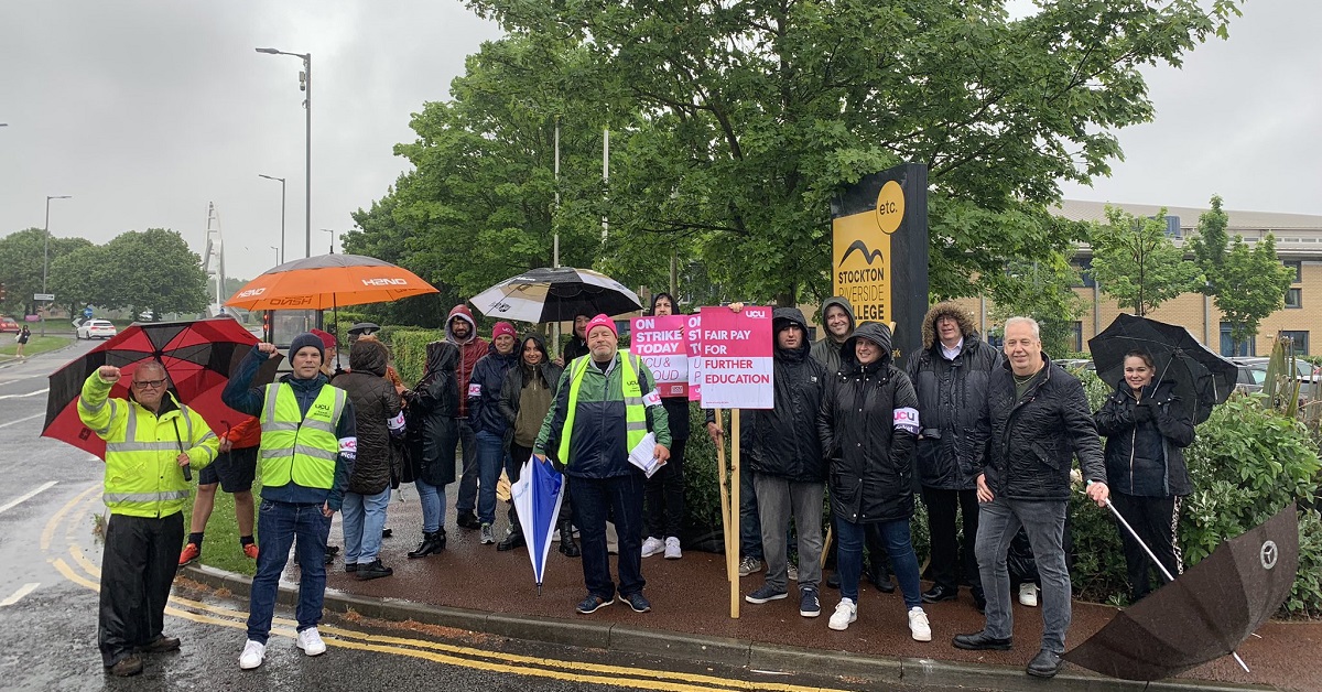 240522 ETC Stockton Riverside College picket line 1200px