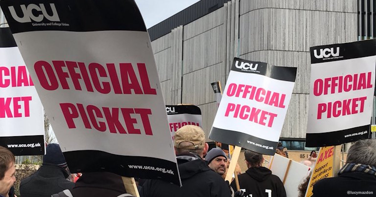 @lucymazdon | official picket placards